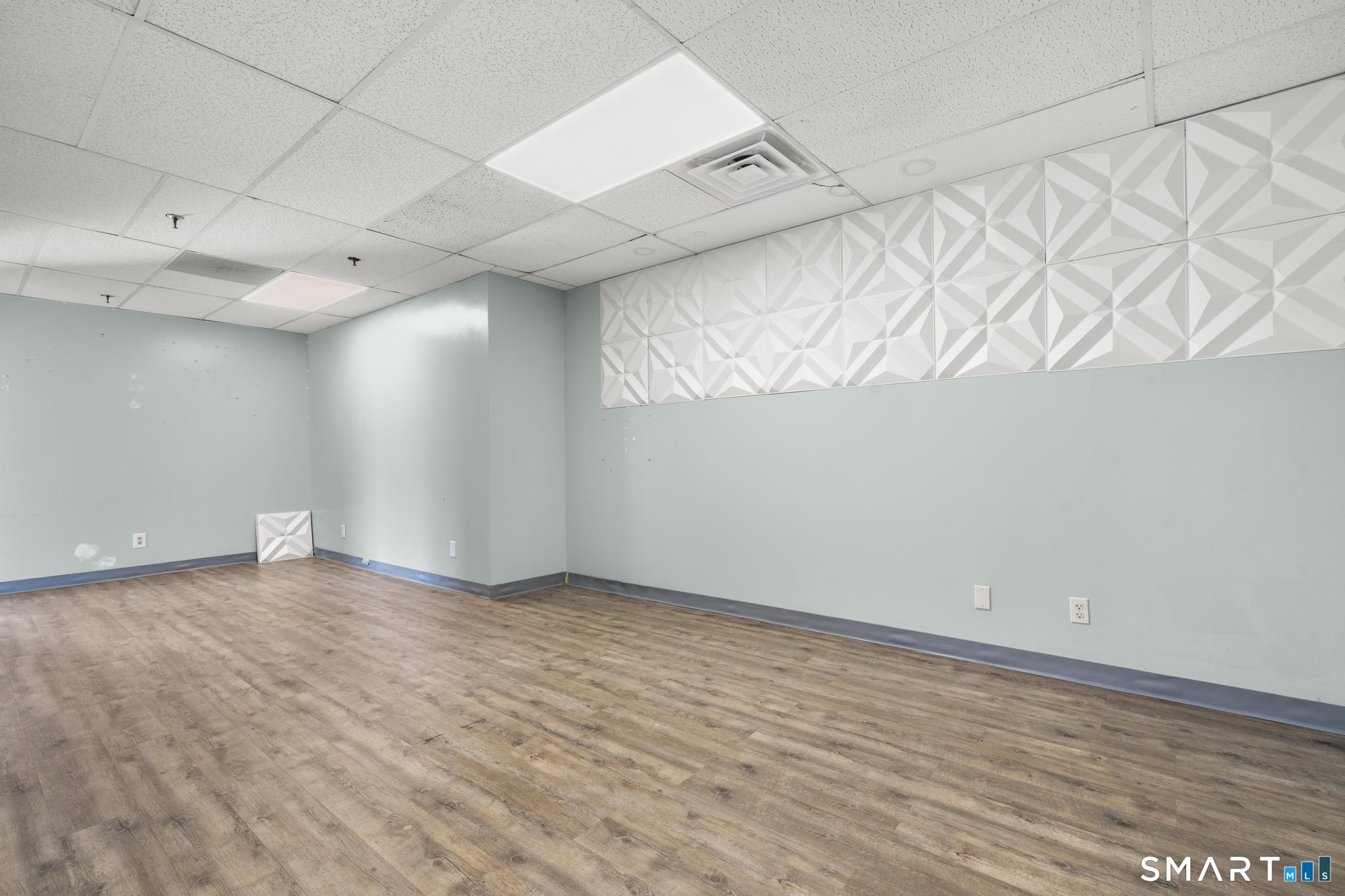Commercial Lease in Middletown 4