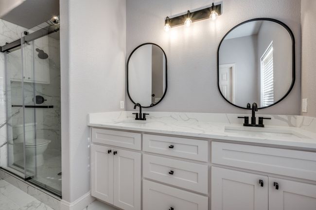 500 Mattie Ln, House other with 3 bedrooms, 3 bathrooms and null parking in Lake Dallas TX | Image 17