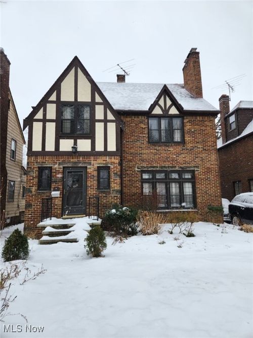 3610 Harvey Rd, Cleveland Heights, OH, 44118-2216 | Card Image