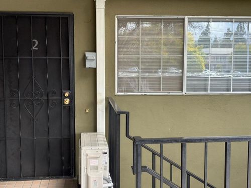 2-1047 El Camino Real, Menlo Park, CA, 94025 | Card Image