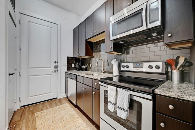 UNIT-2043 - 1900 Barton Springs Rd, Condo with 1 bedrooms, 1 bathrooms and 1 parking in Austin TX | Image 13