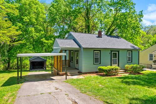 165 Liberty Pkwy, Clarksville, TN, 37040-3800 | Card Image