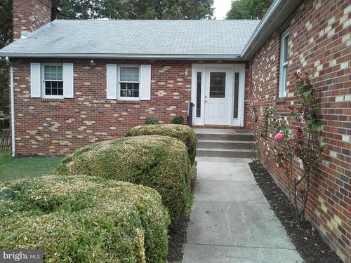 8822 Saunders Ln, LANHAM, MD, 20706-2538 | Card Image