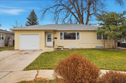 210 Stanley Ct, Rapid City, SD, 57702-0174 | Card Image