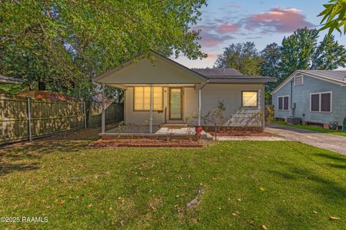 307 Ash St, New Iberia, LA, 70563-2507 | Card Image