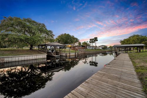 2072 Starboard Dr, GENEVA, FL, 32732-9374 | Card Image