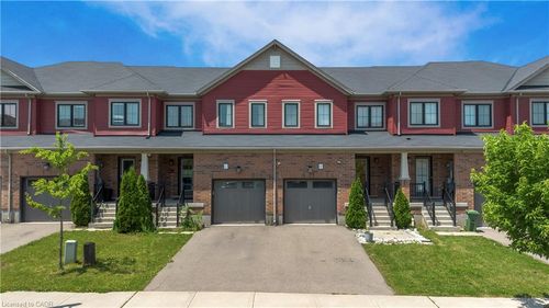 47 Sherway St, Stoney Creek, ON, L8J0J3 | Card Image