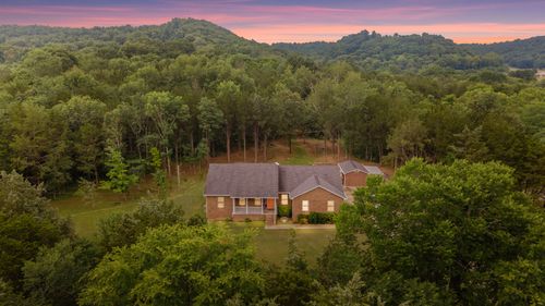 390 Hurd Rd, Prospect, TN, 38477-6812 | Card Image
