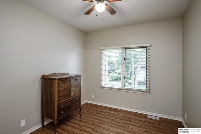 5801 S 119 Th Plz, House other with 3 bedrooms, 3 bathrooms and 2 parking in Omaha NE | Image 23