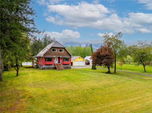 6499 Fitzgerald Rd, Merville, BC, V9J1M7 | Card Image