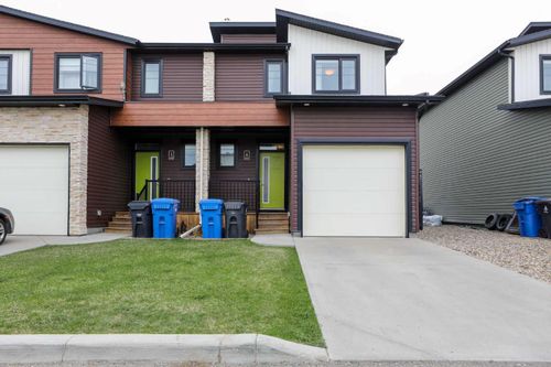 6-462 Highlands Blvd W, Lethbridge, AB, T1J5K5 | Card Image