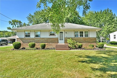 3985 Valacamp Ave Se, Warren, OH, 44484-3316 | Card Image