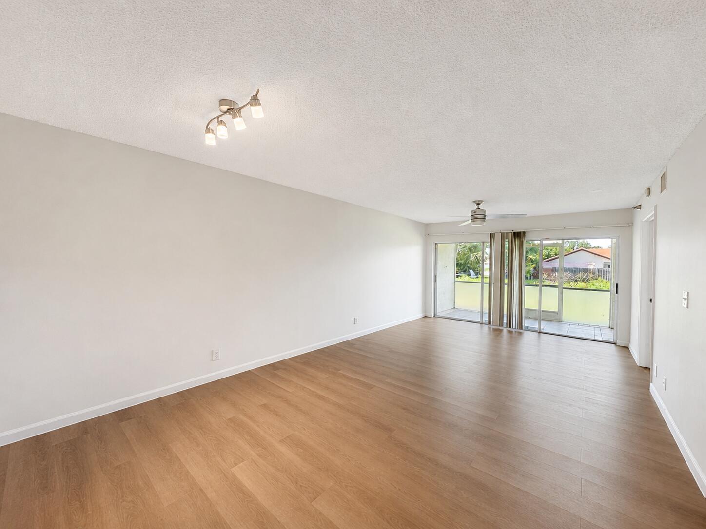 Residential Lease in Boca Raton 5