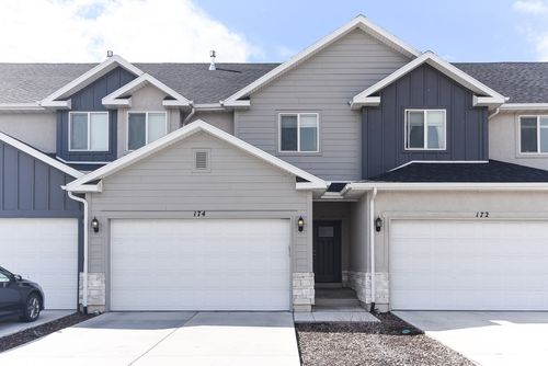 174 S 880 E, American Fork, UT, 84003-2460 | Card Image