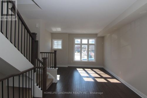 101-21 Wasdale Road, Mississauga (Streetsville), ON, L5M2R2 | Card Image