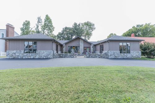 9999 Powers Dr, Newburgh, IN, 47630-8866 | Card Image