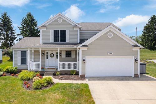 3100 Ravineview Circle, Stow, OH, 44224 | Card Image