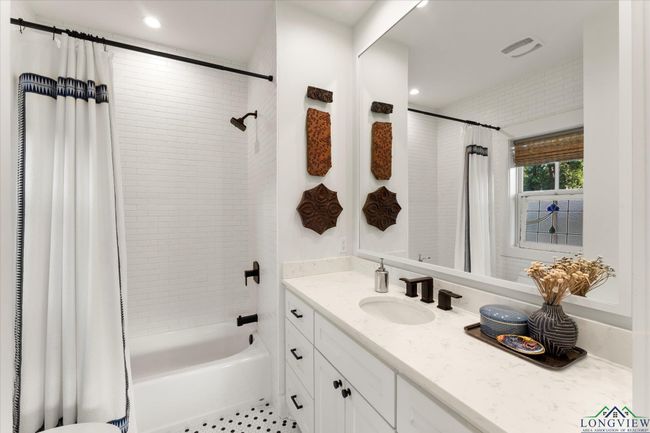 378 Cypress Creek Dr, House other with 4 bedrooms, 5 bathrooms and null parking in Mt Vernon TX | Image 26