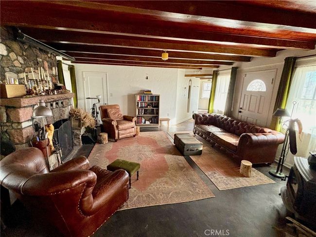 330 Sage Flats Dr, House other with 3 bedrooms, 2 bathrooms and 2 parking in Olancha CA | Image 4