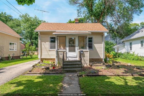 1208 W 8th Street, APPLETON, WI, 54914 | Card Image