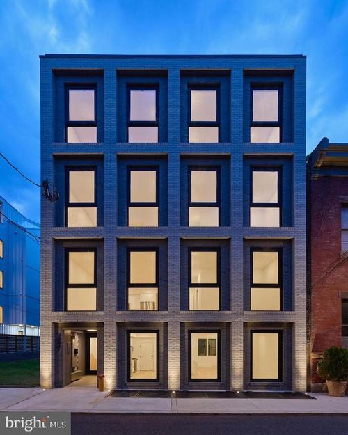 10-2007 Cambridge St, PHILADELPHIA, PA, 19130 | Card Image