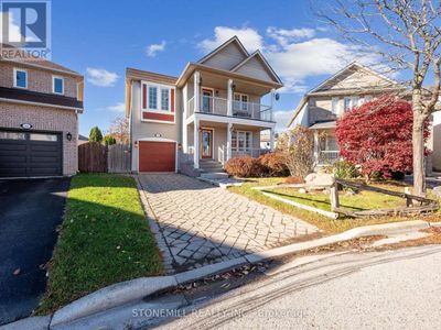 34 Babcock Cres, House other with 4 bedrooms, 4 bathrooms and 3 parking in Milton ON | Image 2