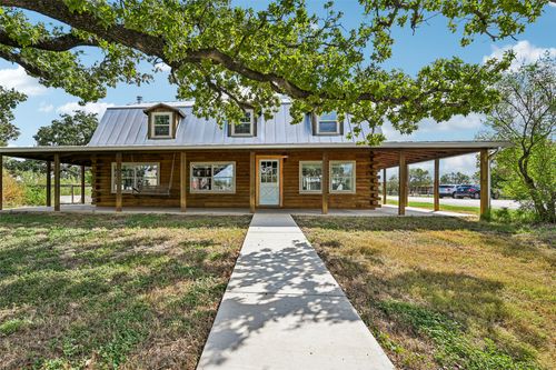 202 Loring Street, Stonewall, TX, 78671 | Card Image