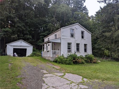 20 Otter Creek Pl, Cortland, NY, 13045-2411 | Card Image