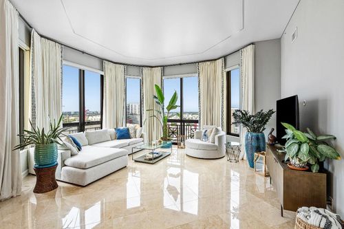 1524-701 S Olive Ave, West Palm Beach, FL, 33401-6104 | Card Image