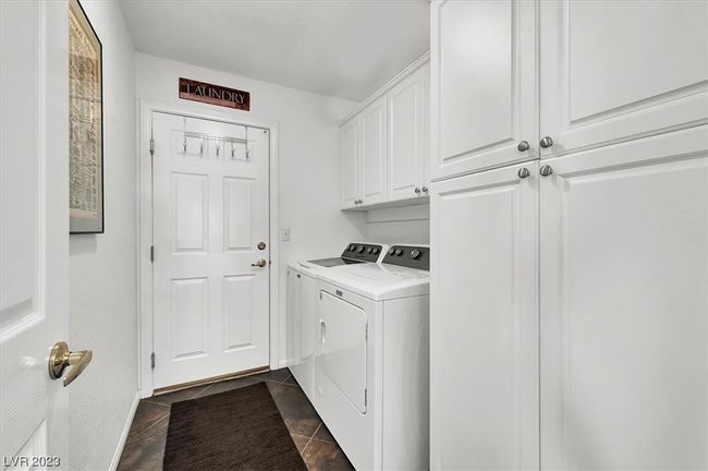 240 Windsong Dr, House other with 3 bedrooms, 2 bathrooms and null parking in Henderson NV | Image 29