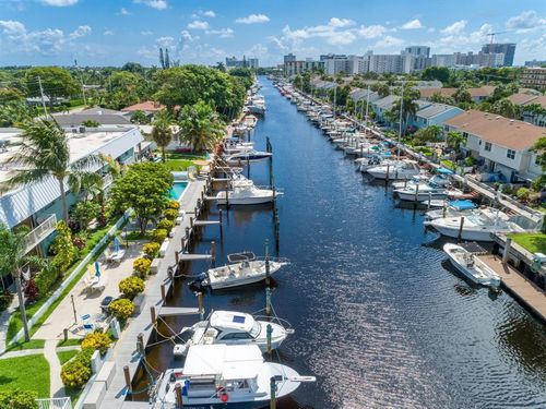 104-2400 Ne 16th Street Ne, Pompano Beach, FL, 33062 | Card Image