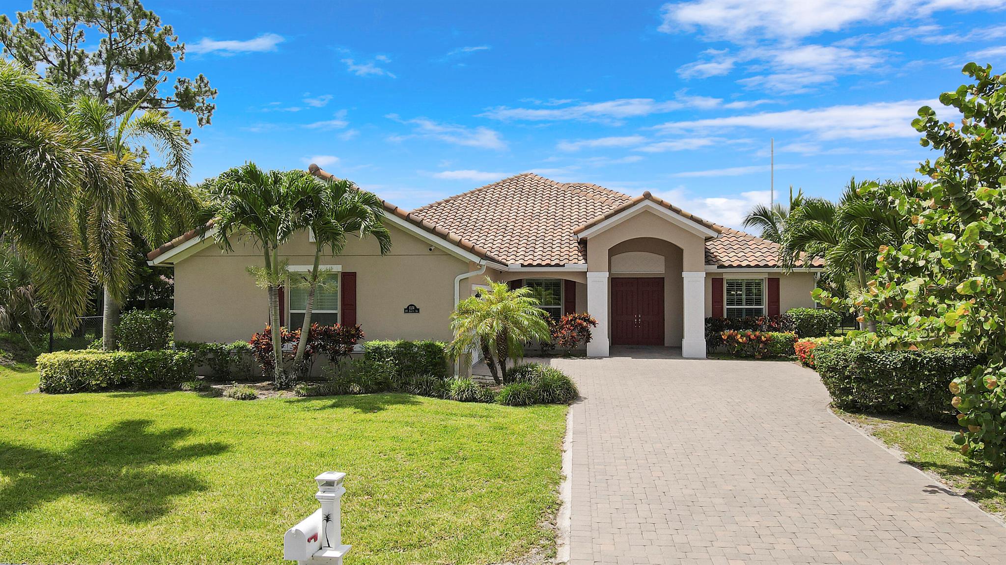 Janette Ave, Port Street Lucie, FL 34953