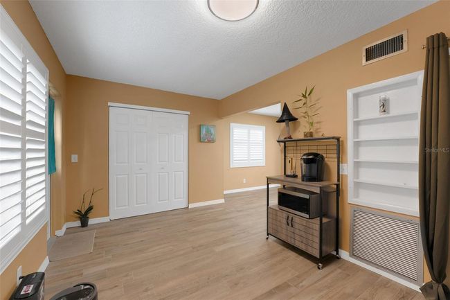 APT-24 - 2256 Philippine Dr, Condo with 2 bedrooms, 2 bathrooms and null parking in CLEARWATER FL | Image 17