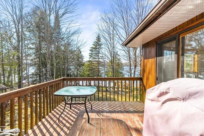 1083 Steeplechase Dr, House other with 3 bedrooms, 2 bathrooms and 10 parking in Algonquin Highlands ON | Image 33