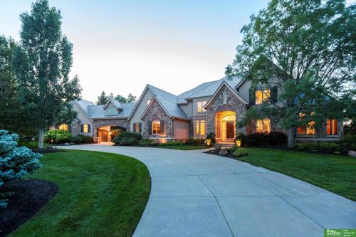 13824 Cuming St, Omaha, NE, 68154-5196 | Card Image