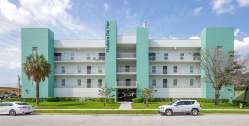 unit-202-15305 1st St E, Madeira Beach, FL, 33708-1881 | Card Image
