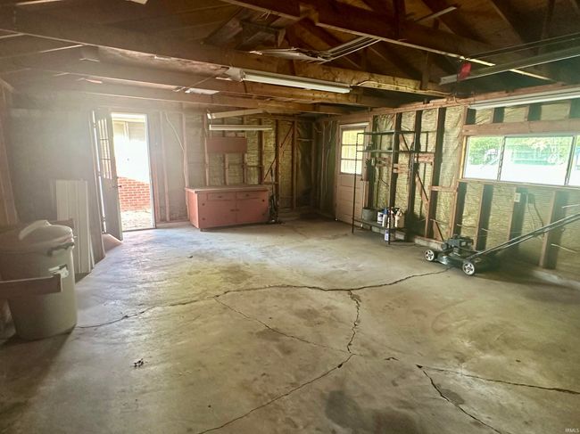 100 N Walnut St, House other with 2 bedrooms, 1 bathrooms and null parking in Delphi IN | Image 33