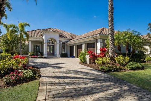 16111 Daysailor Trl, LAKEWOOD RANCH, FL, 34202-5616 | Card Image