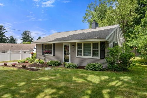 30 Colonial Rd., Holden, MA, 01520 | Card Image