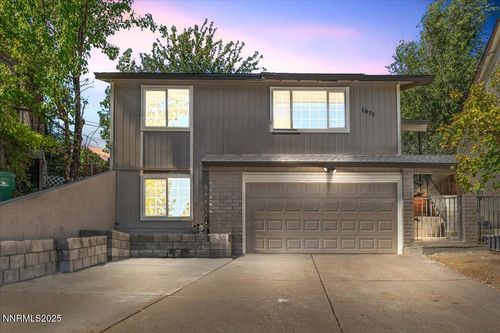 1075 Hartford Ct, Reno, NV, 89503-5711 | Card Image