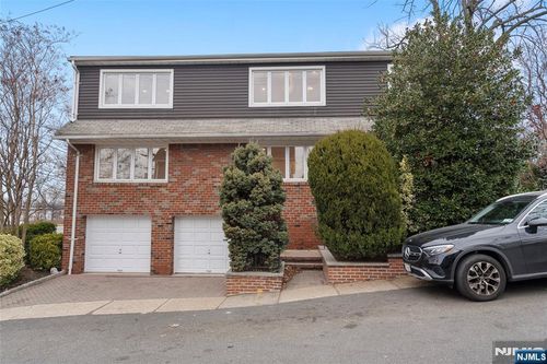 761 Hurley Pl, Fairview, NJ, 07022-1014 | Card Image