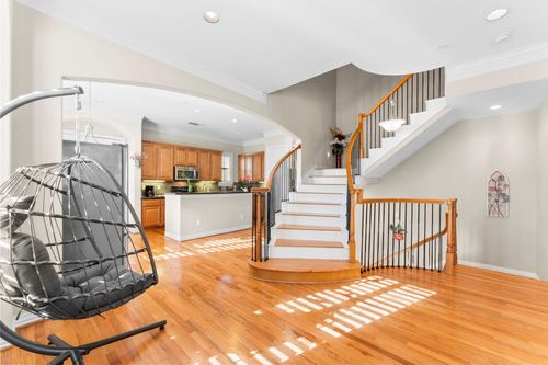 9910 Orchard Ct, Houston, TX, 77054-2046 | Card Image