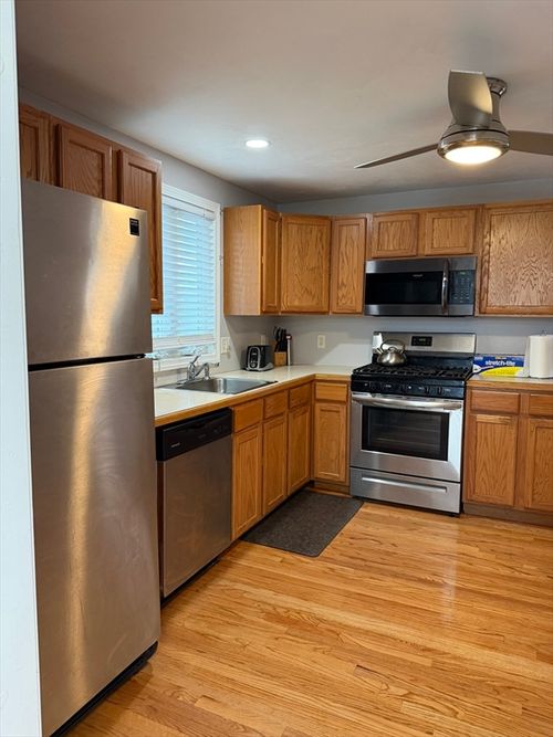 25 Ridlon Rd, Boston, MA, 02136-6207 | Card Image