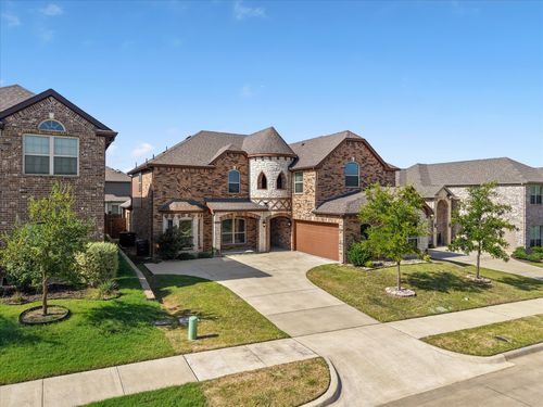 118 Red Pine Dr, Red Oak, TX, 75154-4653 | Card Image