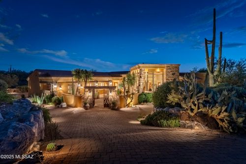 2143 E Desert Garden Drive, Tucson, AZ, 85718 | Card Image