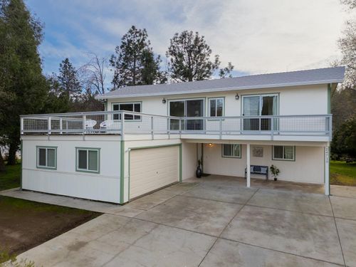 24713 Oro Valley Rd, Auburn, CA, 95602-8231 | Card Image