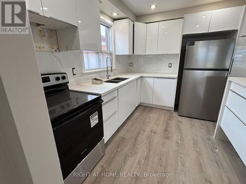 2nd-floor-513 Oakwood Avenue, Toronto (Oakwood Village), ON, M6E2W9 | Card Image