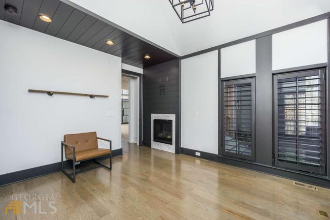 1875 Spalding Dr, House other with 6 bedrooms, 7 bathrooms and 3 parking in Sandy Springs GA | Image 31