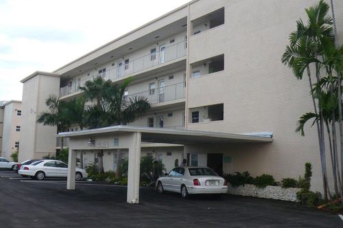 206-2400 Ne 1st Ln, Boynton Beach, FL, 33435-1954 | Card Image