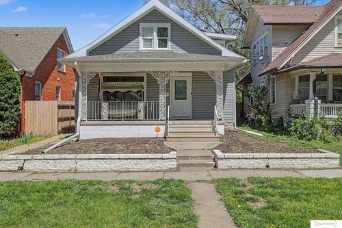 1326 Sumner St, Lincoln, NE, 68502-2353 | Card Image